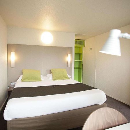 Campanile Bourges Nord - Saint-Doulchard Hotel Bagian luar foto