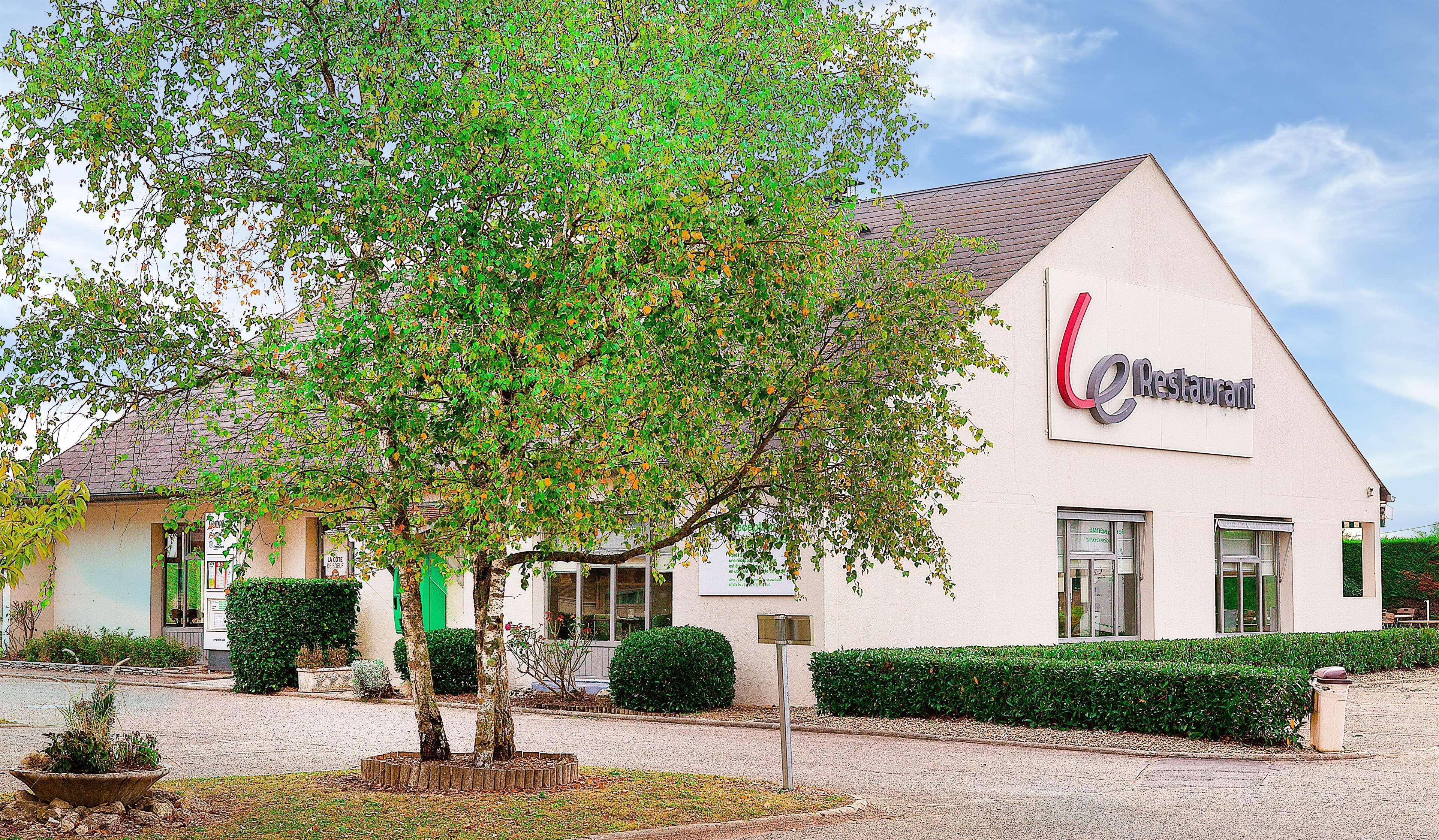 Campanile Bourges Nord - Saint-Doulchard Hotel Bagian luar foto
