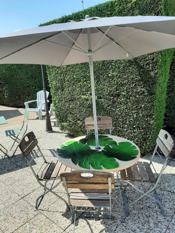 Campanile Bourges Nord - Saint-Doulchard Hotel Bagian luar foto